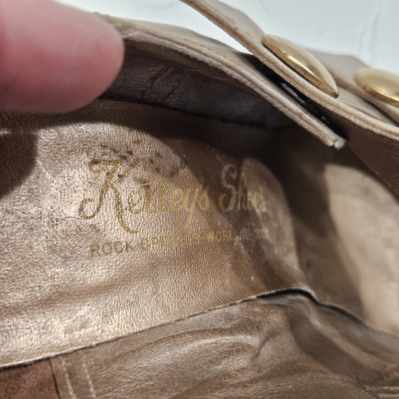 Vintage brown heels - Picture 9 of 16